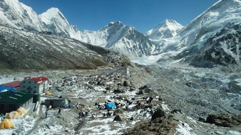 Last Teahouse before Base Camp - Gorakshep (5120m)