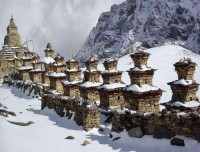 Buddhist Chortens on trails of Nar Phu Valley